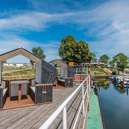 Daire Waterfront Sagard
